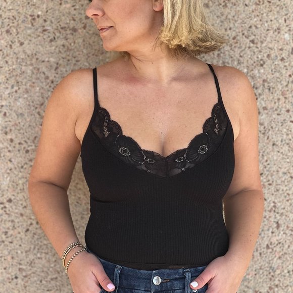 BLACK RIBBED LACE CAMI - Picture 2 of 5